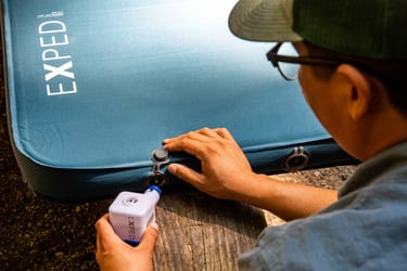 Widget pump on Deepsleep camping mat