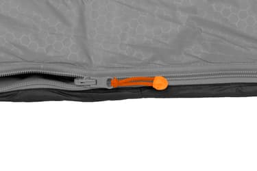 Glow in the dark zipper puller