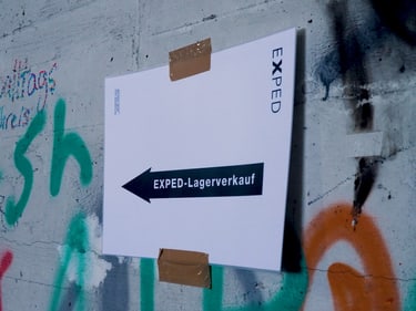 Schild Lagerverkauf