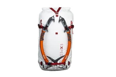 Detail Backpack Icefall two iceaxes bucklefix