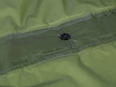 Detail Bivy Poncho UL taped seam