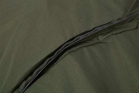 Detail Bivy 100 Ventair rain gutter